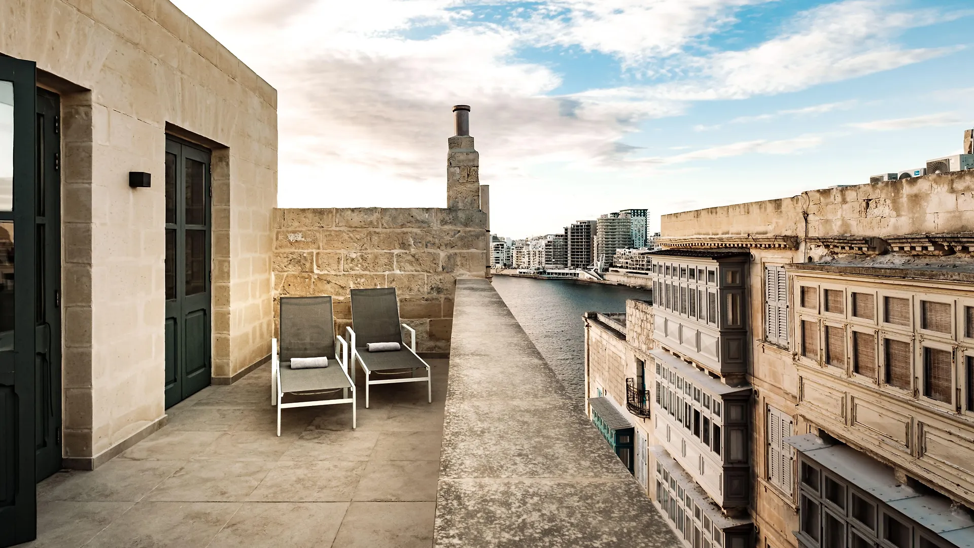 19 Rooms Valletta Hotel