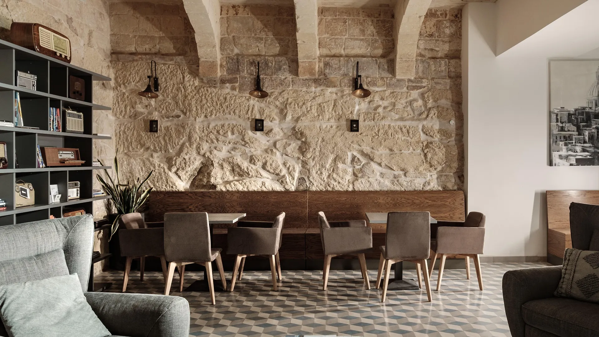 19 Rooms Valletta 4*,